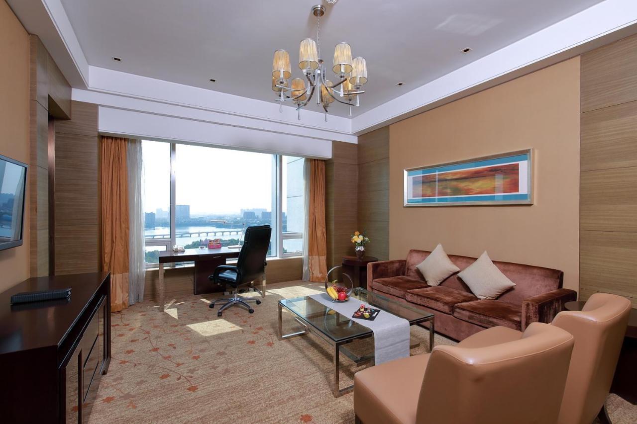 Hotel Crowne Plaza Nanjing Jiangning By Ihg Exterior foto